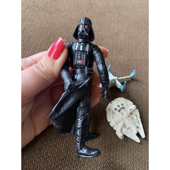 Star Wars Darth Vader 2001 LFL Hasbro Action Figure 4" Preowned - Picture 8 of 12